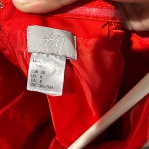 H&M Red strapless cocktail dress